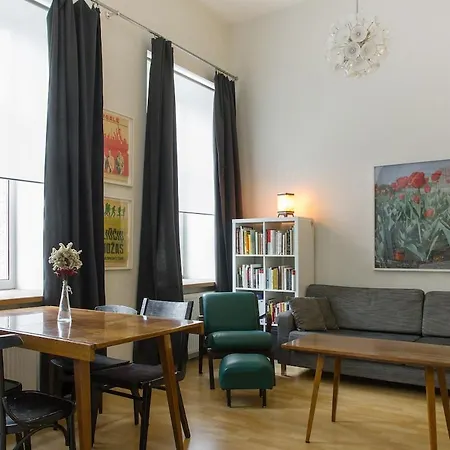 Apartment Loft Style In The Centre Of
